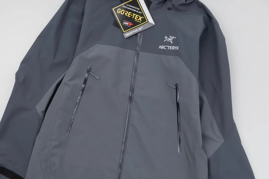 Arc'teryx Gore-tex ， ， ， 。 bluesign@ N 3LGORE-TEX ， Wear-Resistant， 、 Breathable， ， 20000 Breathable 10000 E 3D ， 3D ， ， ， Authentic YKK ， ， ， ， ， Factory ， ， ， 。 ， ， ，Lightweight ， Series ， Quality ！！